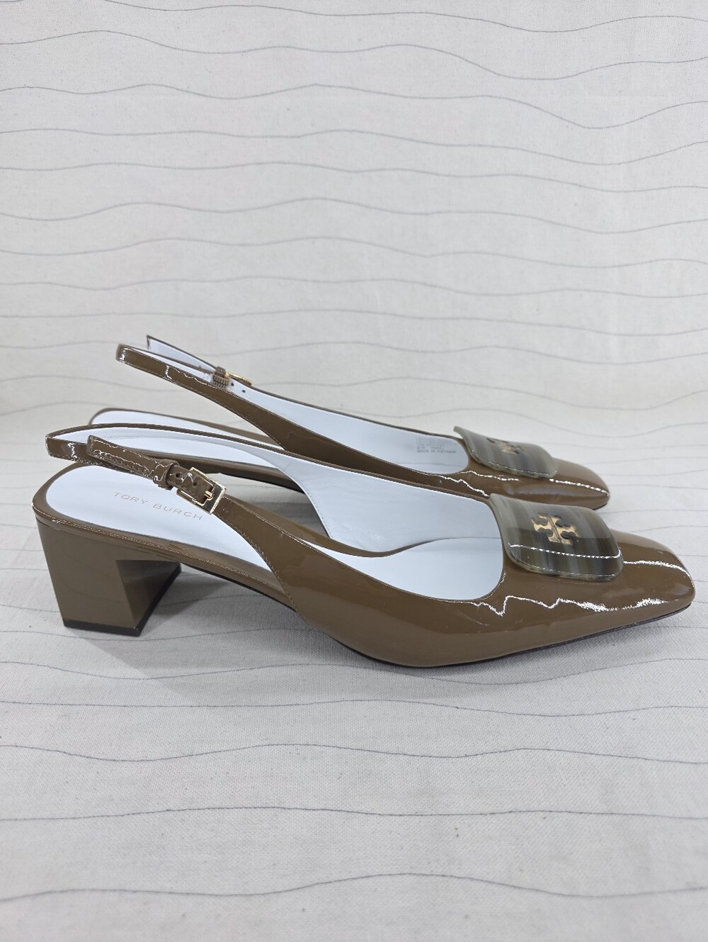 Tory Burch Womens Georgia Block Heel Slingback Pump Almond Oats Lux Emblem Sz 11